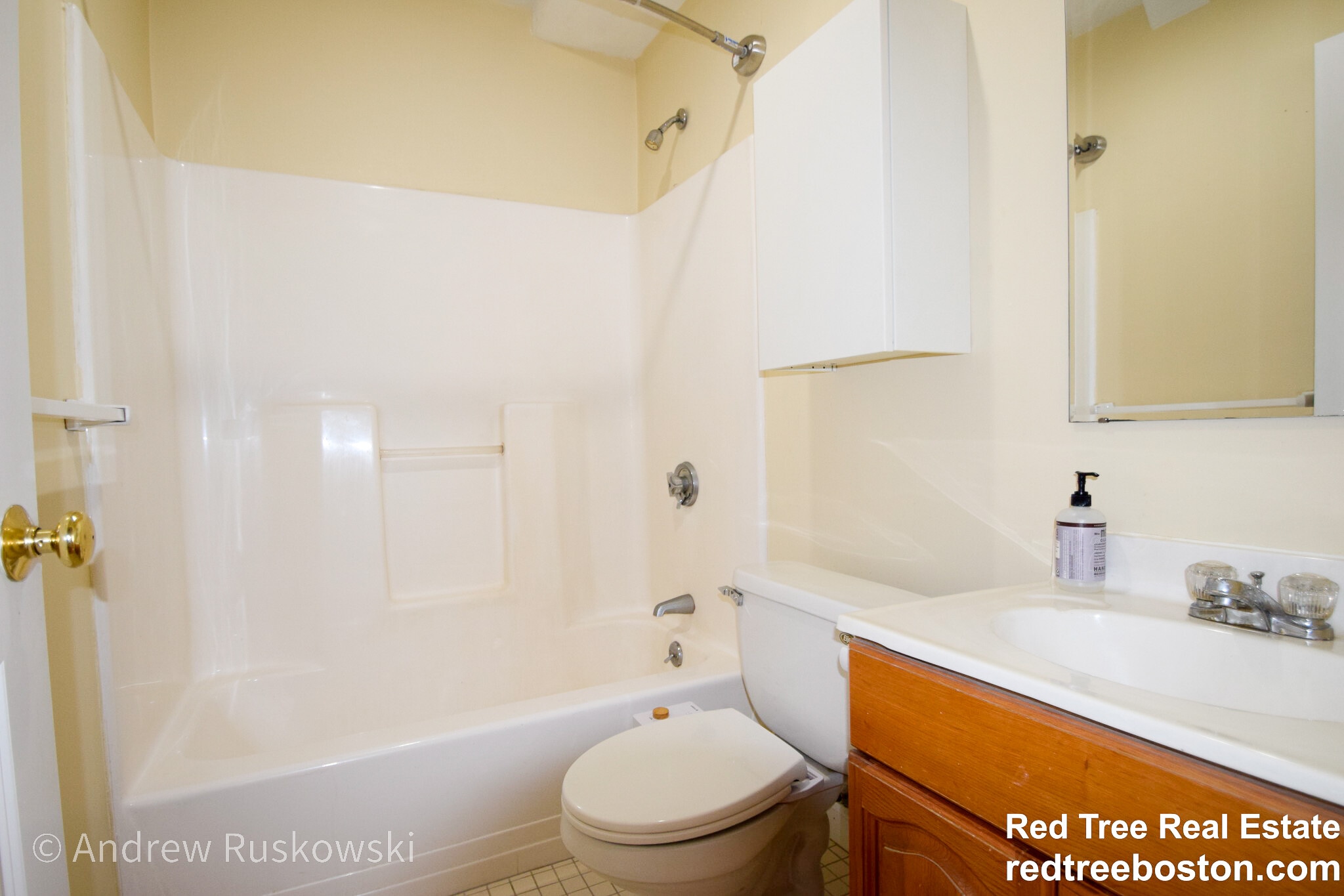 Building Photo - 393 W Broadway