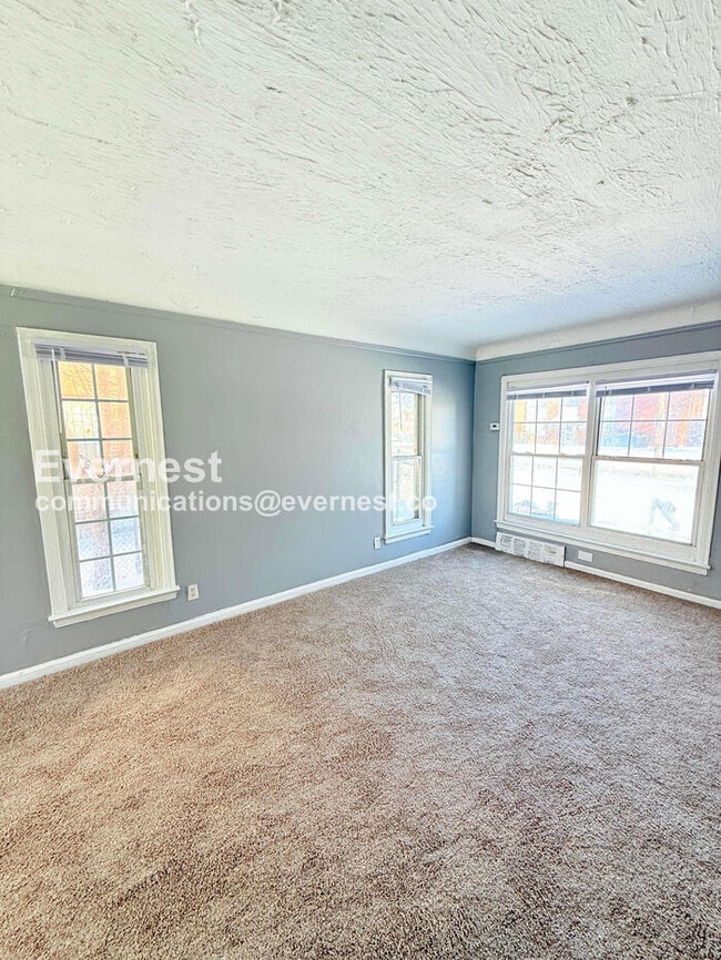 Building Photo - 12131 Schaefer Hwy