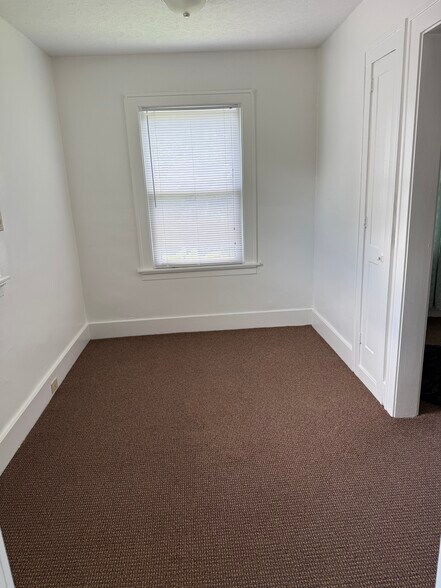 Dining room - 226 Lancaster Ave