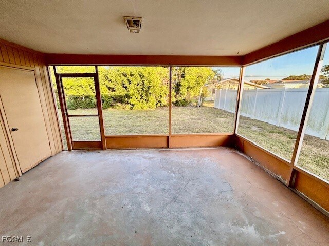 Building Photo - 4905 Viceroy Ct