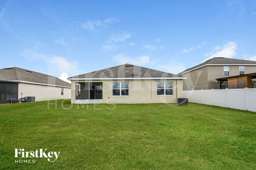 Building Photo - 3207 Pemberly Pk Dr