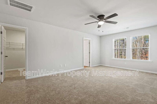 Building Photo - 7926 Triggerfish Way