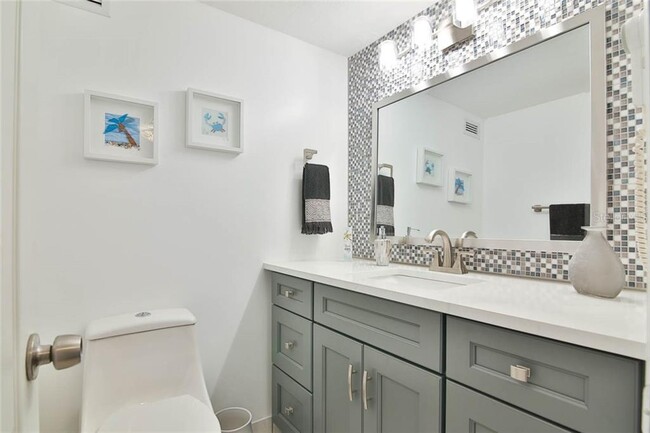 Building Photo - 1700 Benjamin Franklin Dr