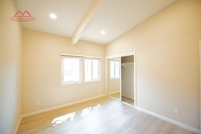 Building Photo - 1829 El Parque Ct