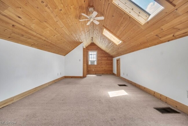Building Photo - 1215 Sunford Ave SE
