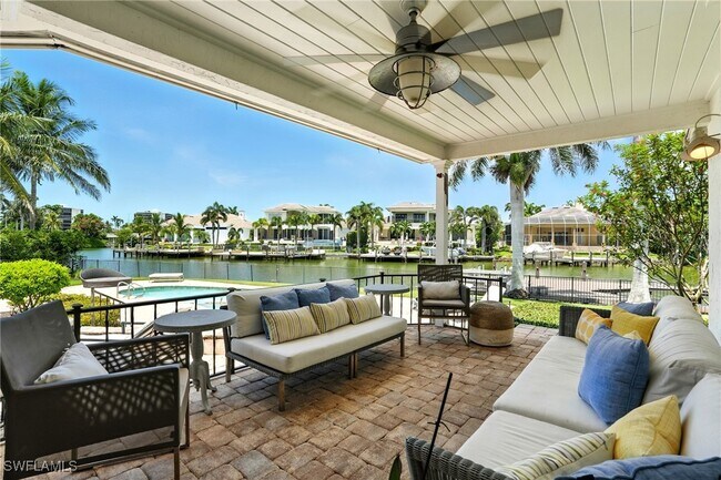 Building Photo - 205 Springline Dr