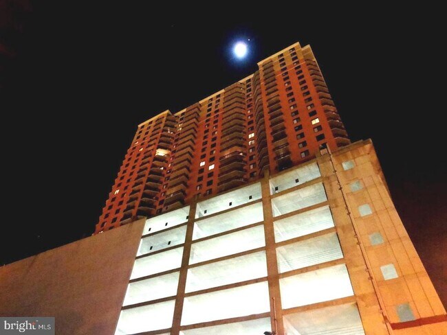 Building Photo - 414 Water St
