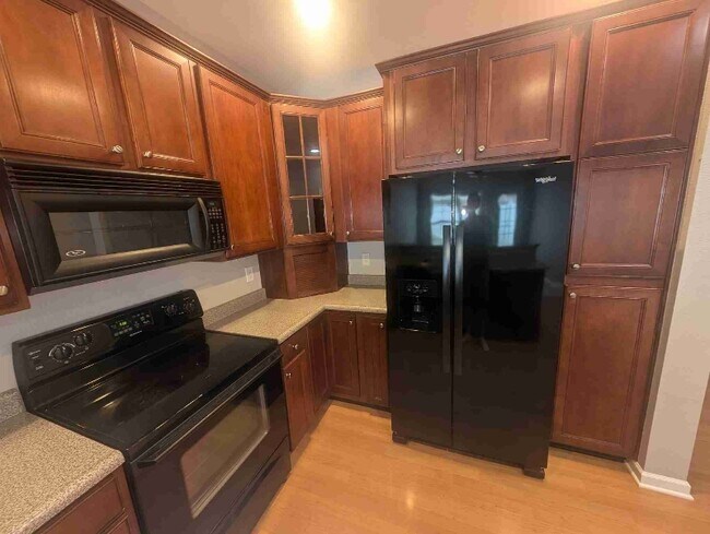 Building Photo - 15554 Smithfield Dr