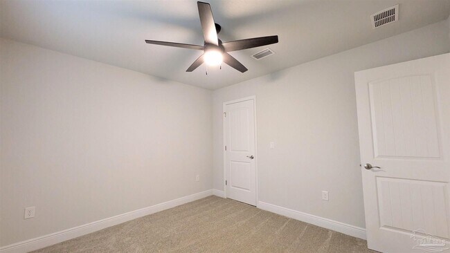 Building Photo - 5693 Old Stone Blvd