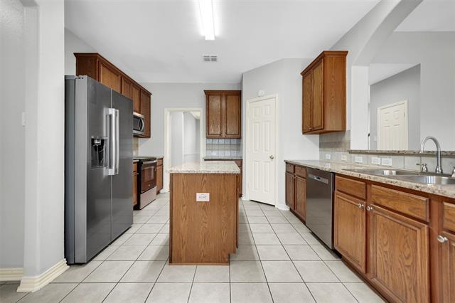 Building Photo - 208 Del Cano Dr