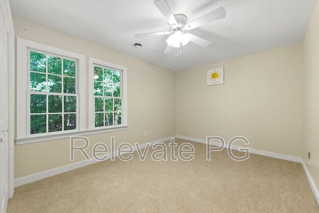 Building Photo - 1704 Clear Springs Cir
