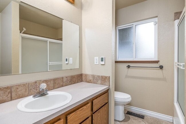 Building Photo - 6717 W 1st Ave