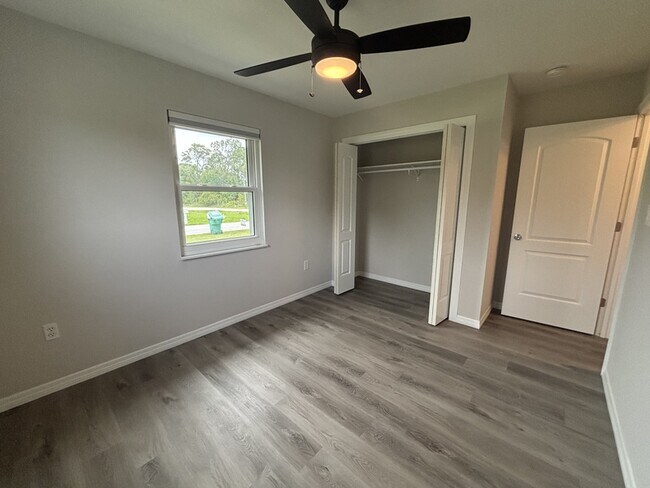 Building Photo - 3411 Swanee Rd