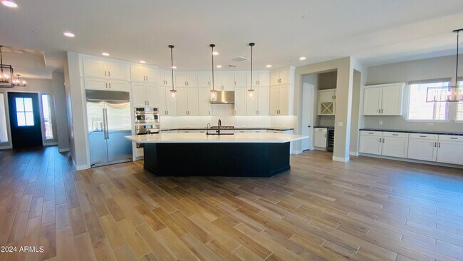 Building Photo - 13150 W Desert Frst Trl