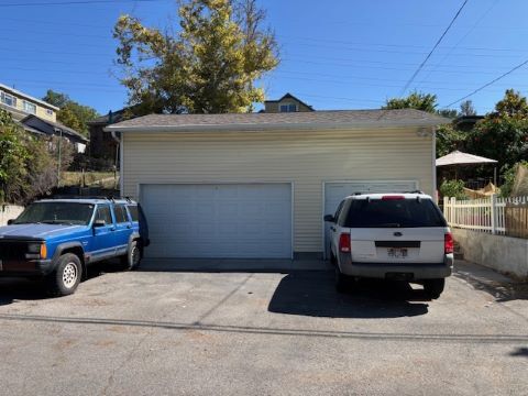 Building Photo - 718 S 1100 E