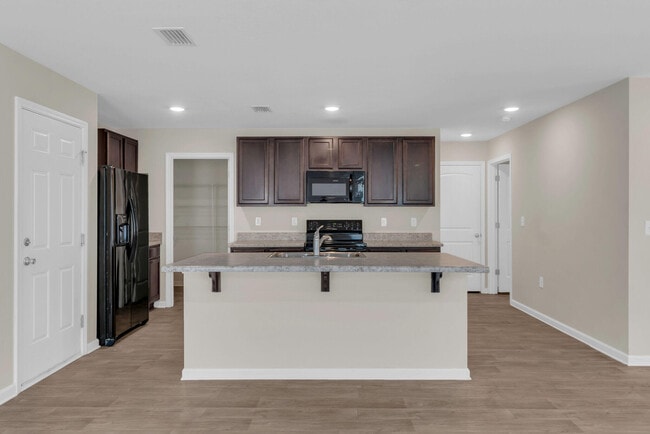 Building Photo - 585 Earl Godwin Rd