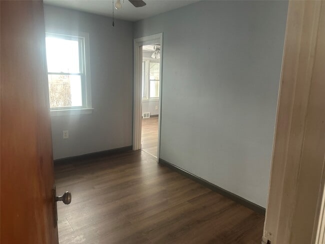 Building Photo - 1228 Hilborn Ave