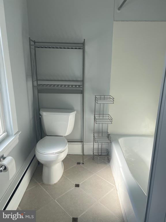 Building Photo - 115 Oakland Ave