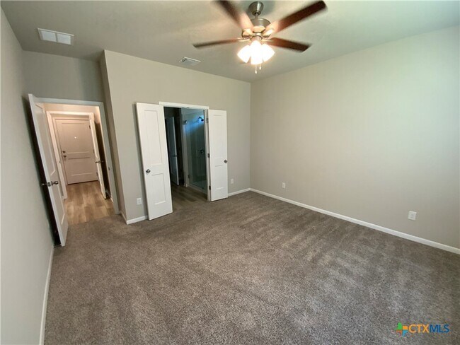 Building Photo - 2826 Wasilla Dr