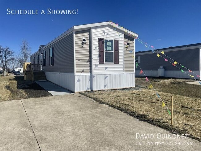 Building Photo - 701 Mill St