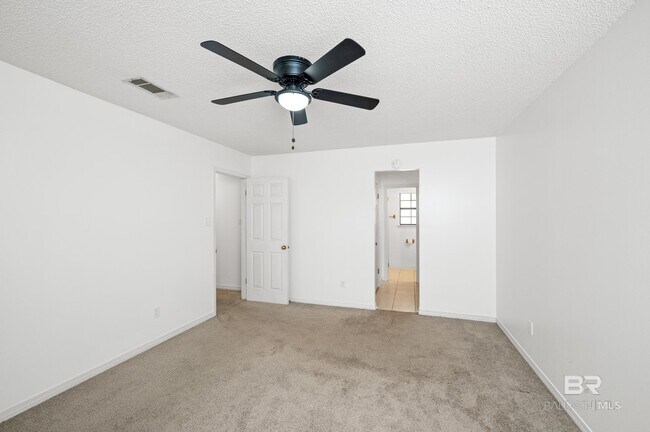 Building Photo - 2776 Santa Rosa Cir