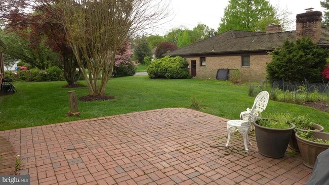 Building Photo - 6301 Evermay Dr