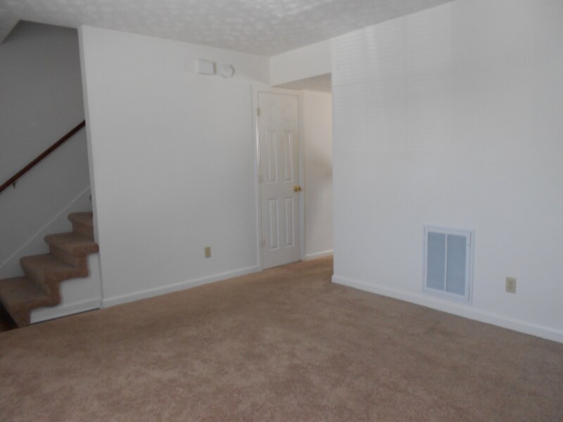 Building Photo - 1725 Kim Watt Dr