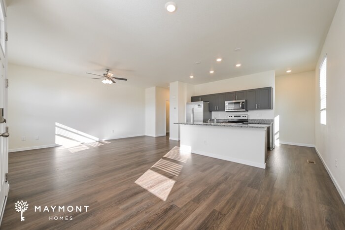 Building Photo - 13420 Oneida Ln