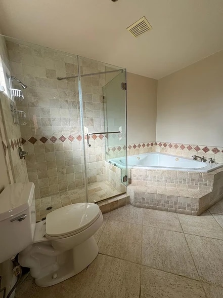 Building Photo - 648 Molinar Ave