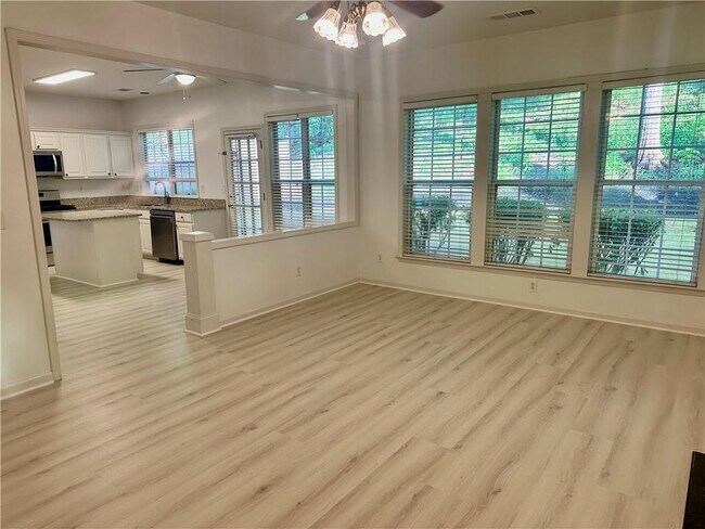 Building Photo - 2555 Haddenham Ln