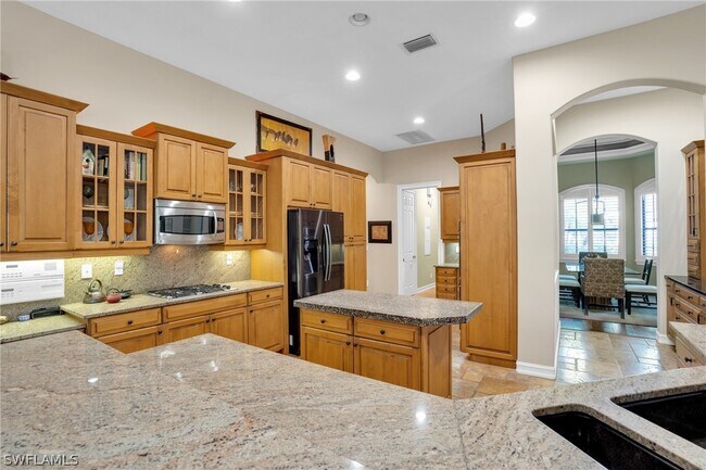 Building Photo - 14862 Tybee Island Dr