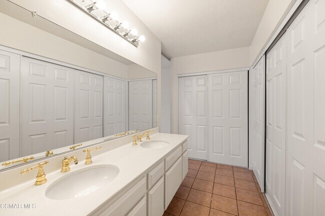 Building Photo - 3792 San Felipe Ave