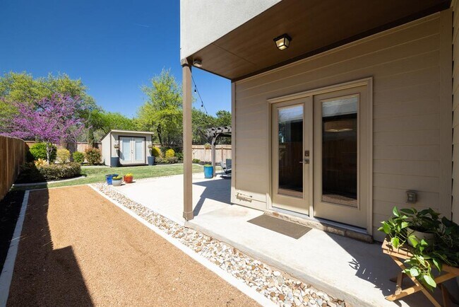 Building Photo - 1401 Little Elm Trail