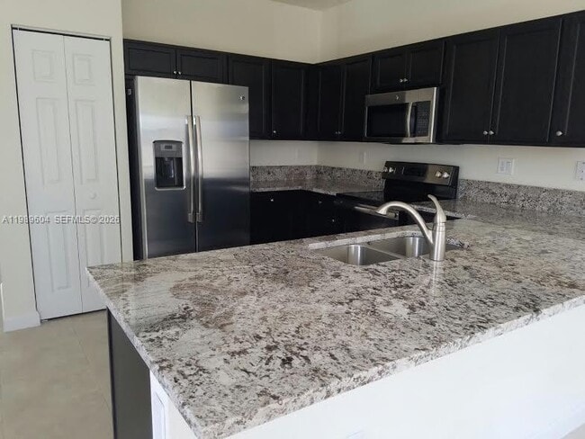 Building Photo - 9205 W 33rd Way