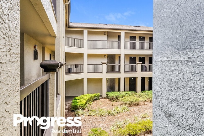 Building Photo - 8513 Lucuya Way