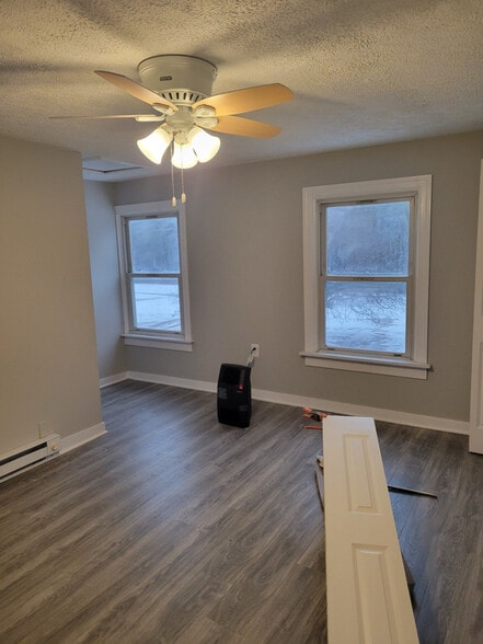 Building Photo - 1439 Slabtown Rd