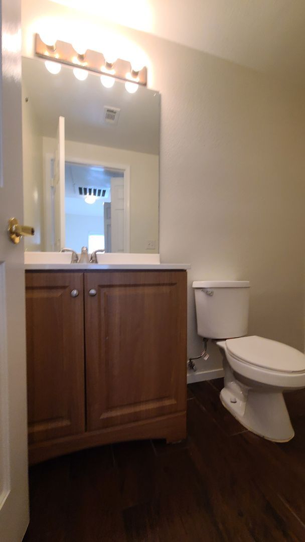 Building Photo - Condo in Southwest Las Vegas