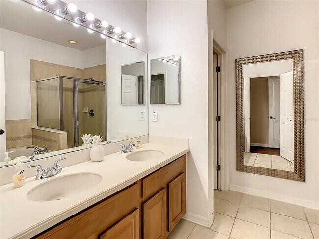 Building Photo - 5951 Desert Peace Ave