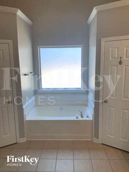 Building Photo - 3790 Brushymill Ct