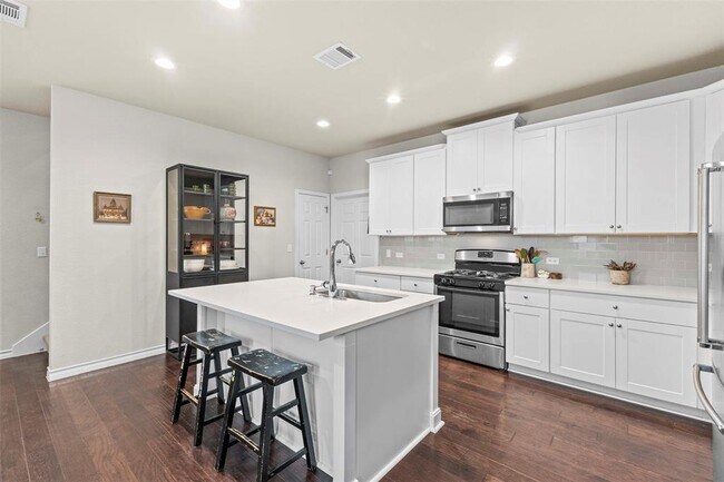 Building Photo - 11704 Prado Ranch Blvd