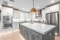 Building Photo - 7550 E Osborn Rd