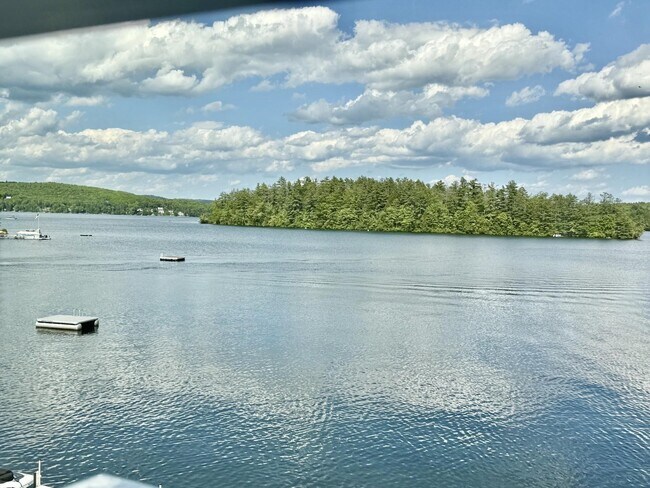 Building Photo - 50 Linfield Ln