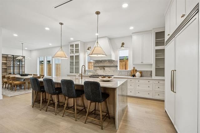 Building Photo - 6244 Richmond Ave