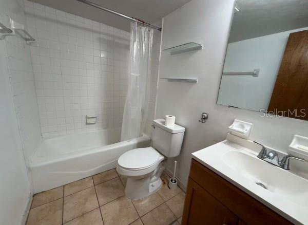 Building Photo - 2360 SW Archer Rd