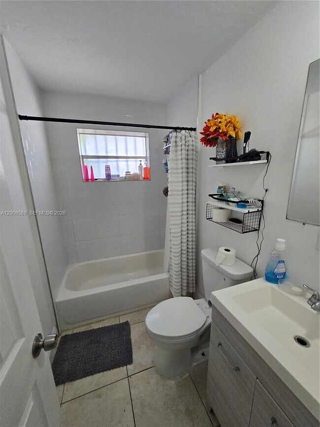 Building Photo - 11800 SW 216th St