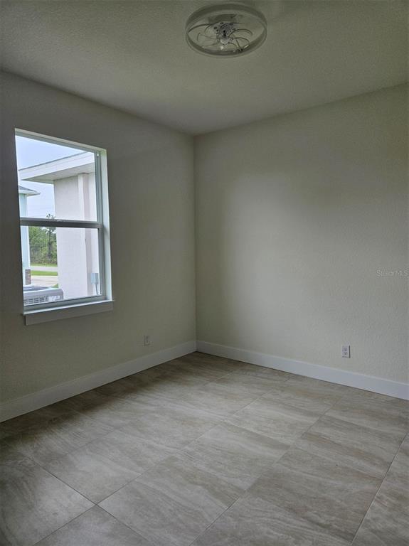 Building Photo - 8343 Olsen St