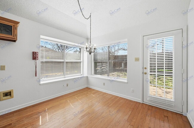 Building Photo - 468 Caviness Dr