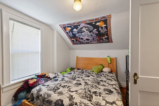 Building Photo - 777 Marvin Ave