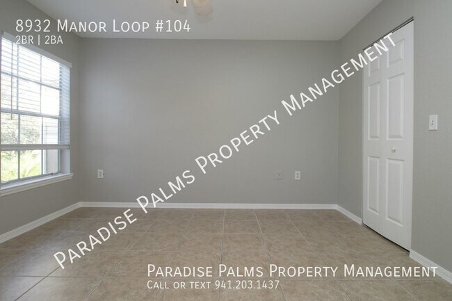 Building Photo - 8932 Manor Loop