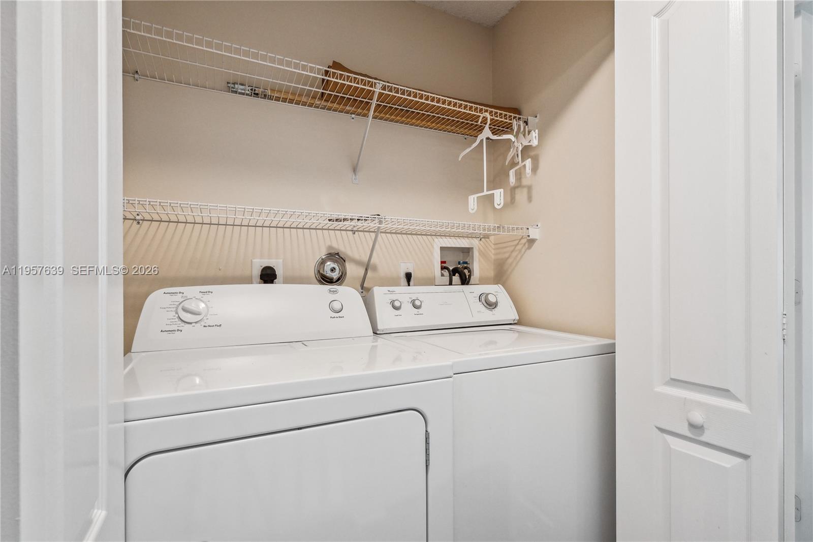 Building Photo - 5758 NW 48th Ave